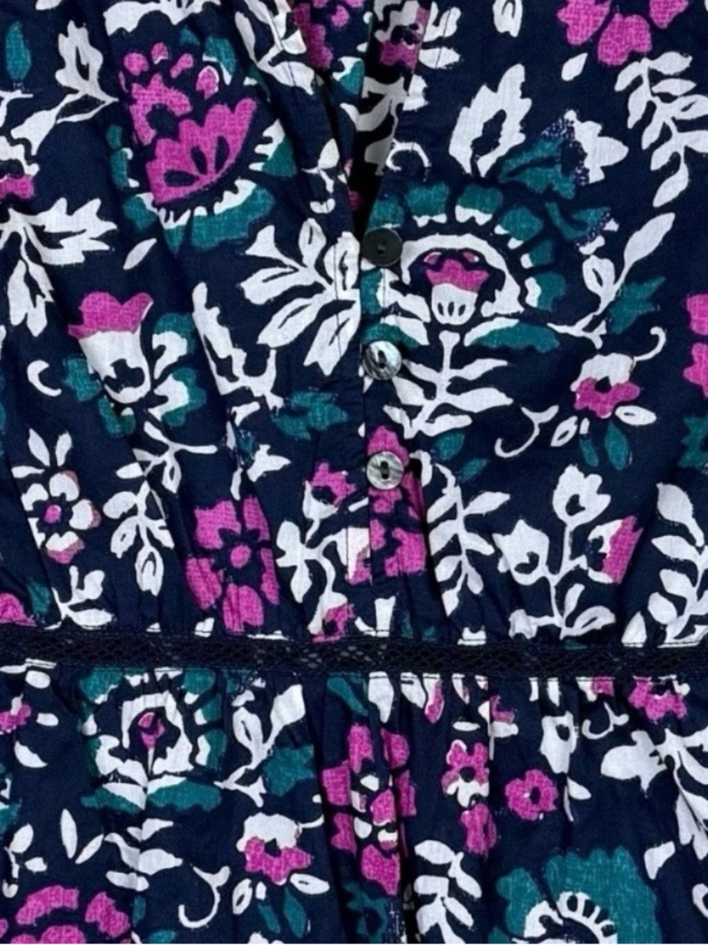Rails Misha Top Woodblock Floral Flutter Sleeve V Neck Eyelet Size XS - Picture 8 of 10
